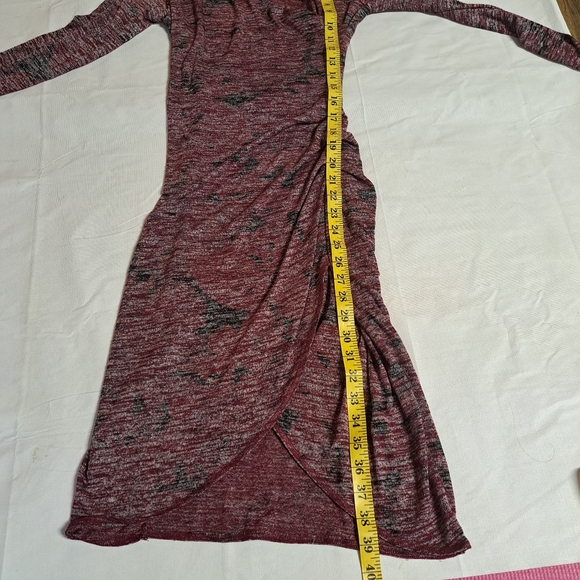 Aritzia Wilfred Free Klum Wrap Dress - Picture 9 of 9